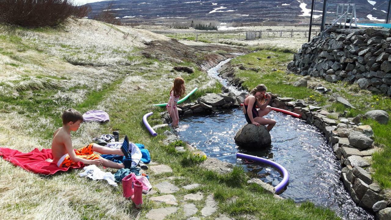 Hvammur 1 With Private Hot Tub Drangsnes Exterior foto